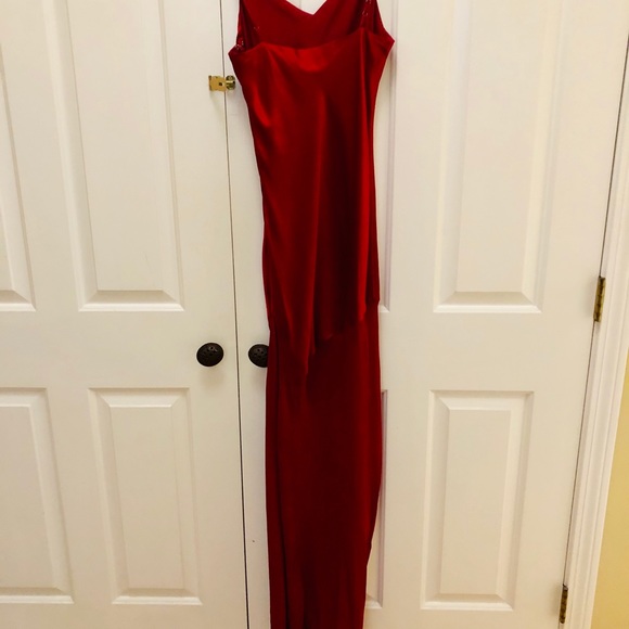 NWT Haute Hippie scarlet silk gown. - Picture 3 of 5